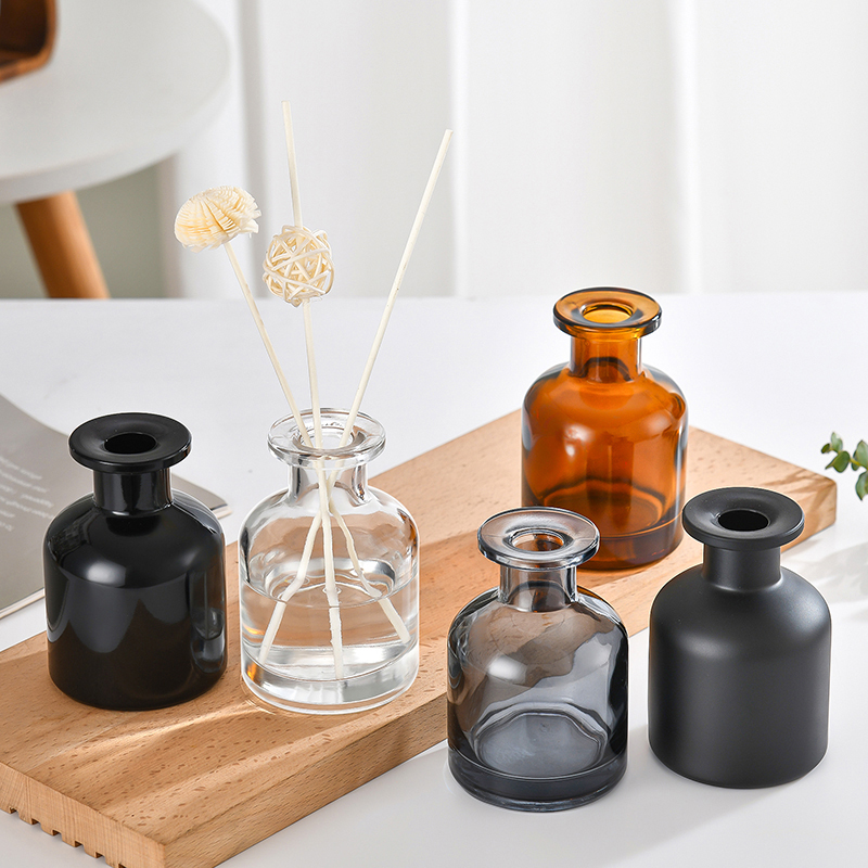 Nouveau diffuseur de parfum d' - Home Fragrance Oud avis et prix